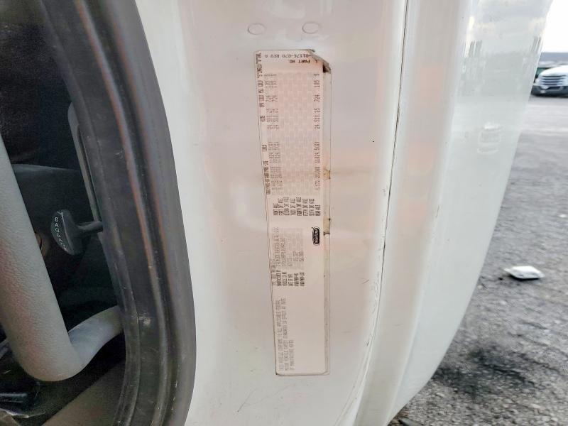 2016 Freightliner Cascadia 113 Semi Truck