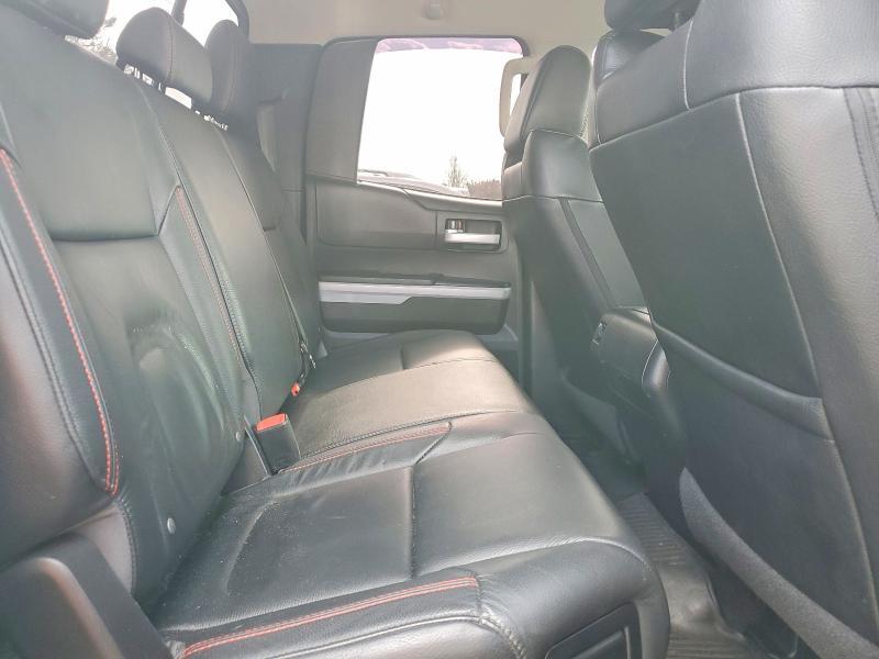 2017 Toyota Tundra Double cab sr