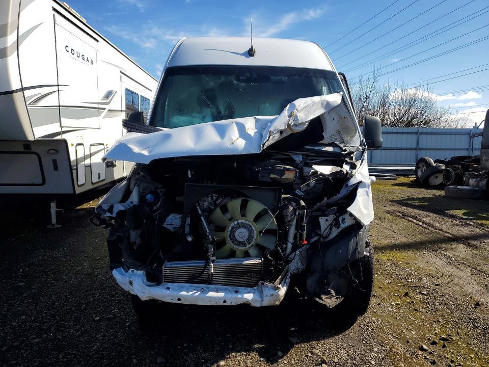 2020 Mercedes-Benz Sprinter 2500 Delivery Van