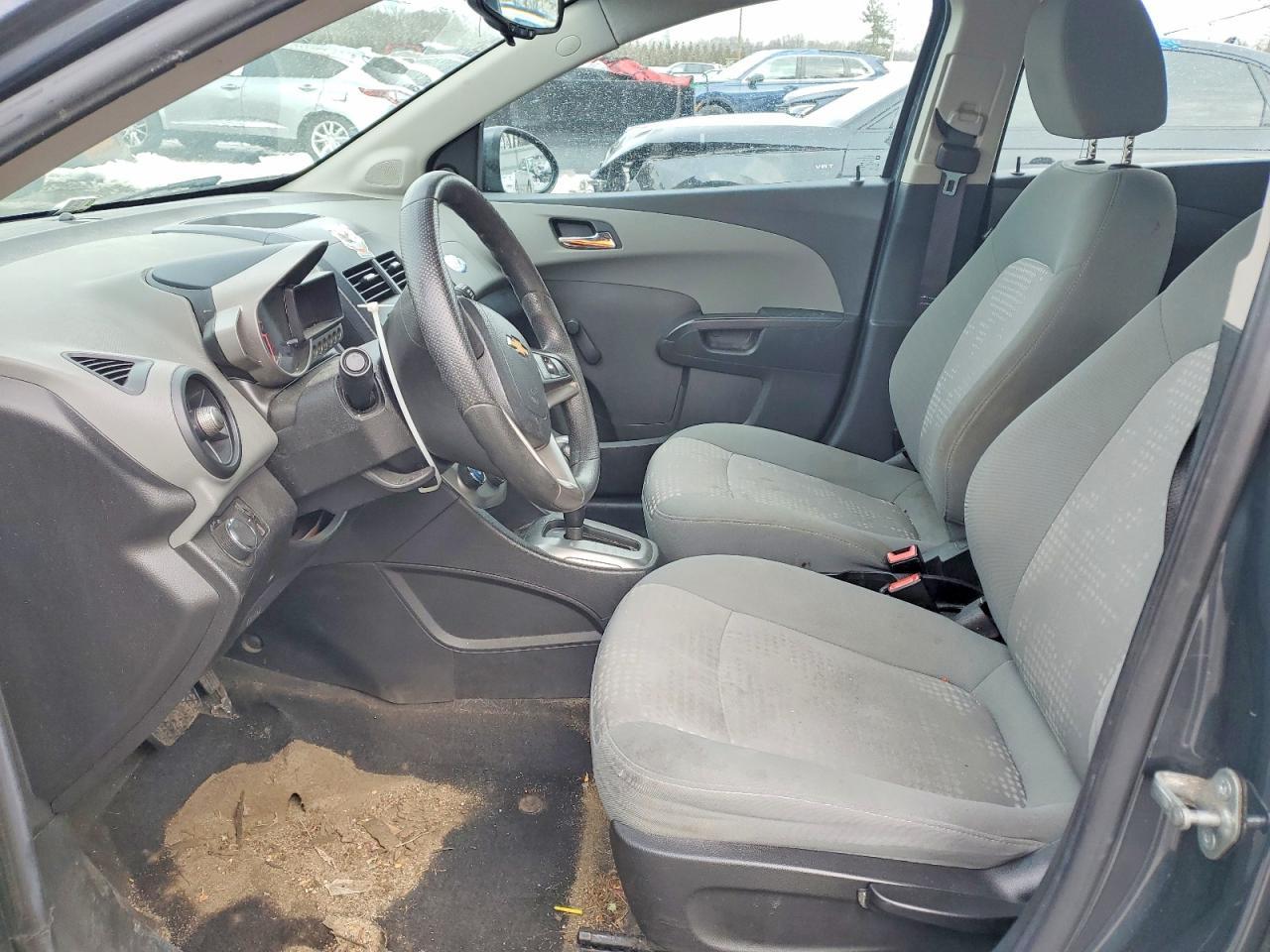 2013 Chevrolet Sonic ls