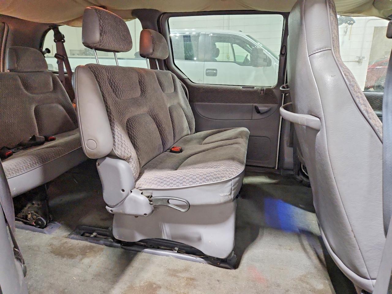 1998 Dodge Grand Caravan se