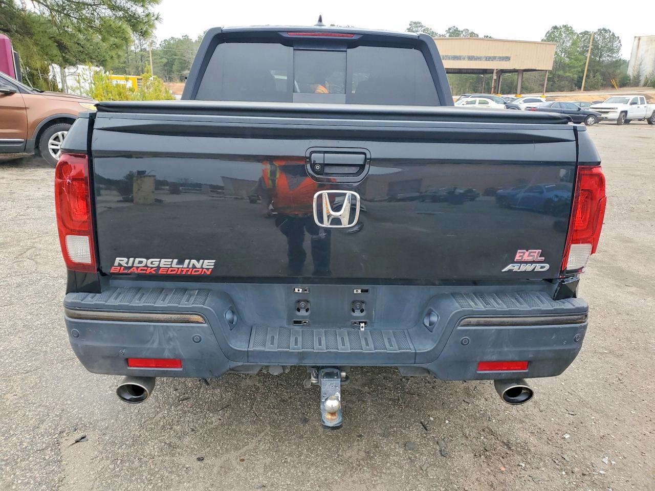 2017 Honda Ridgeline Black Edition