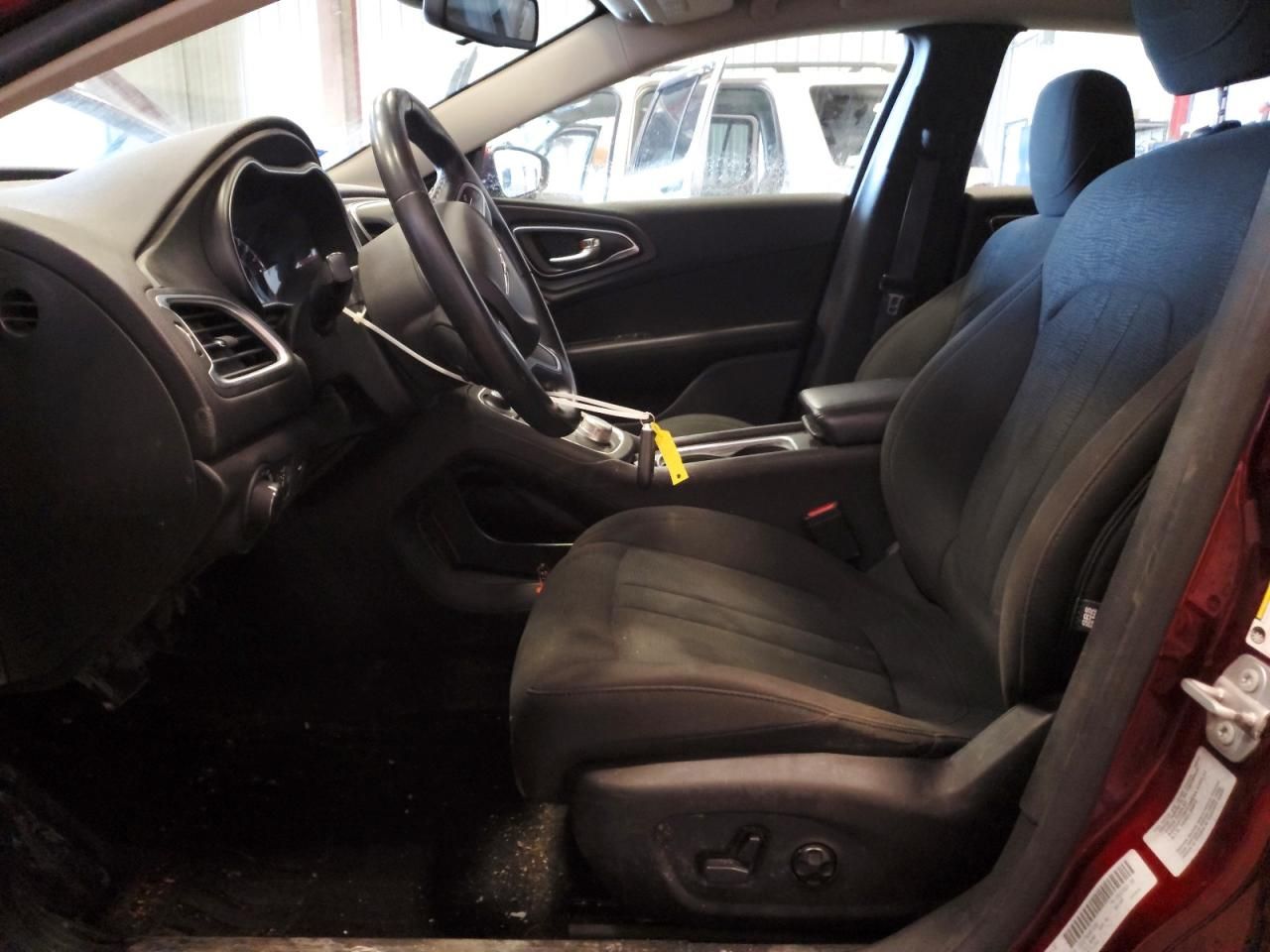 2017 Chrysler 200 lx