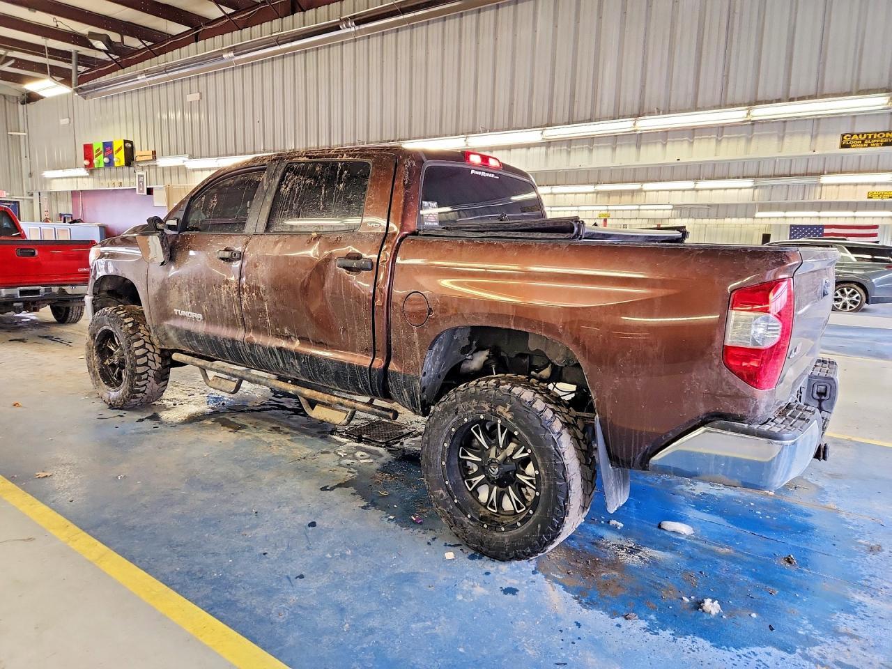 2016 Toyota Tundra SR5