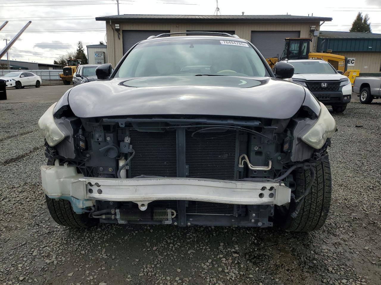 2013 Infinity Fx37