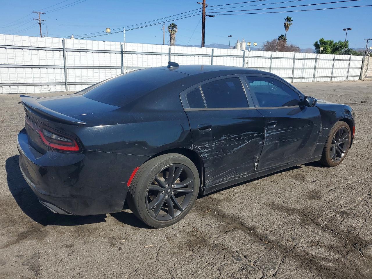 2017 Dodge Charger sxt