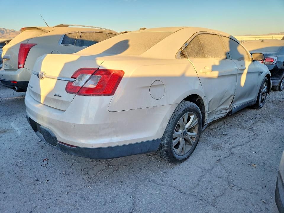 2011 Ford Taurus sel