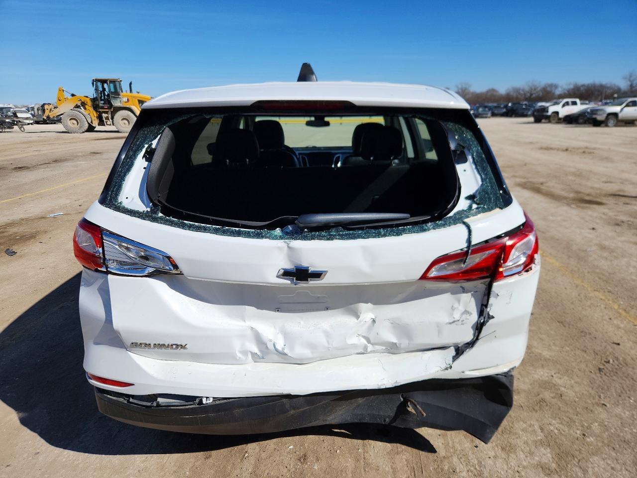 2020 Chev Equinox ls