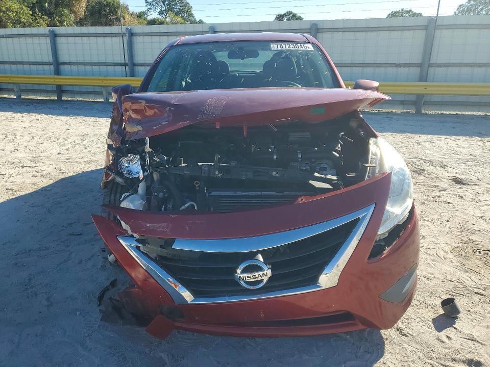 2019 Nissan Versa sv