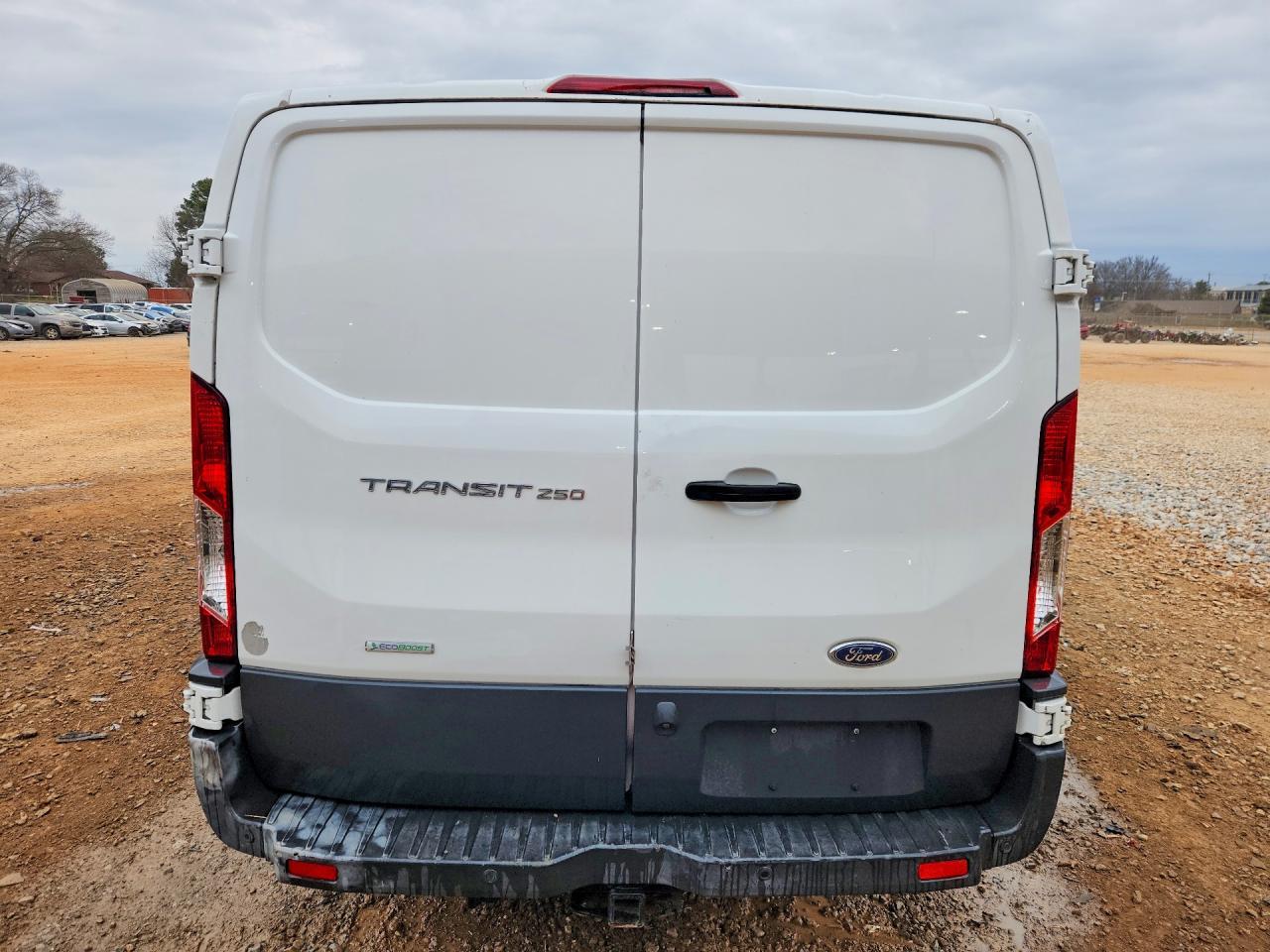 2017 Ford Transit van T-250 lo