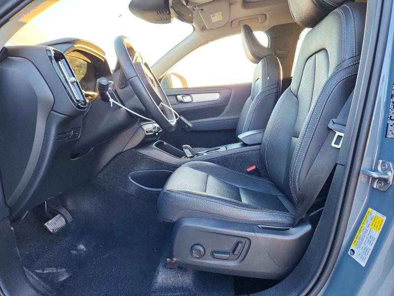2021 Volvo Xc40 T5 Momentum