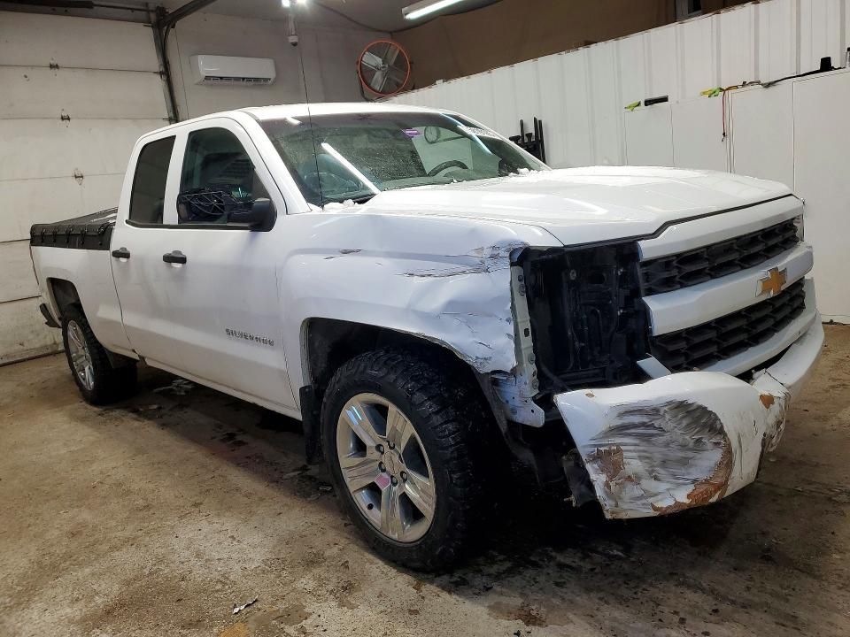 2016 Chevrolet Silverado K1500 Custom