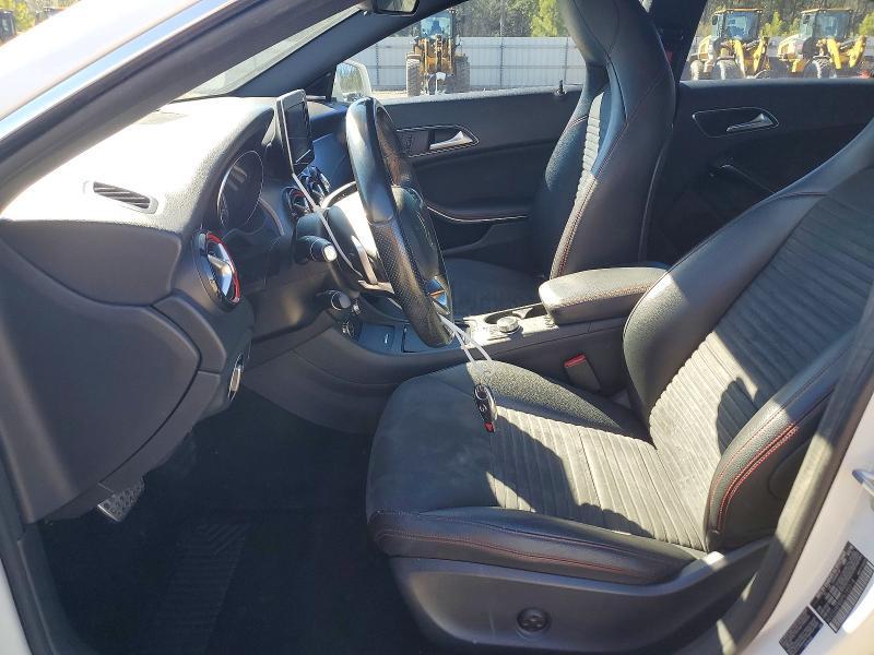2015 Mercedes-Benz Cla 250