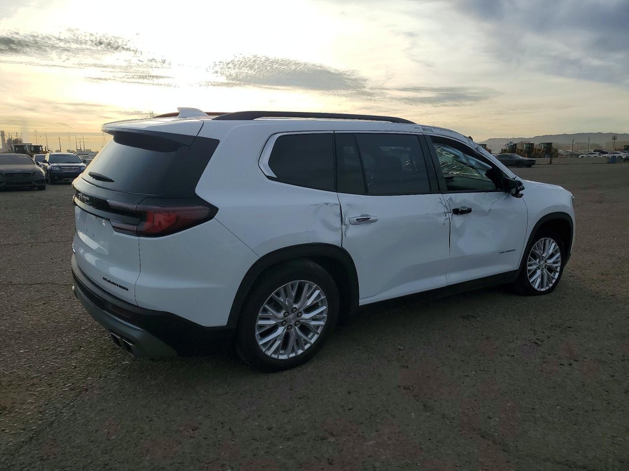 2024 GMC Acadia Uplevel