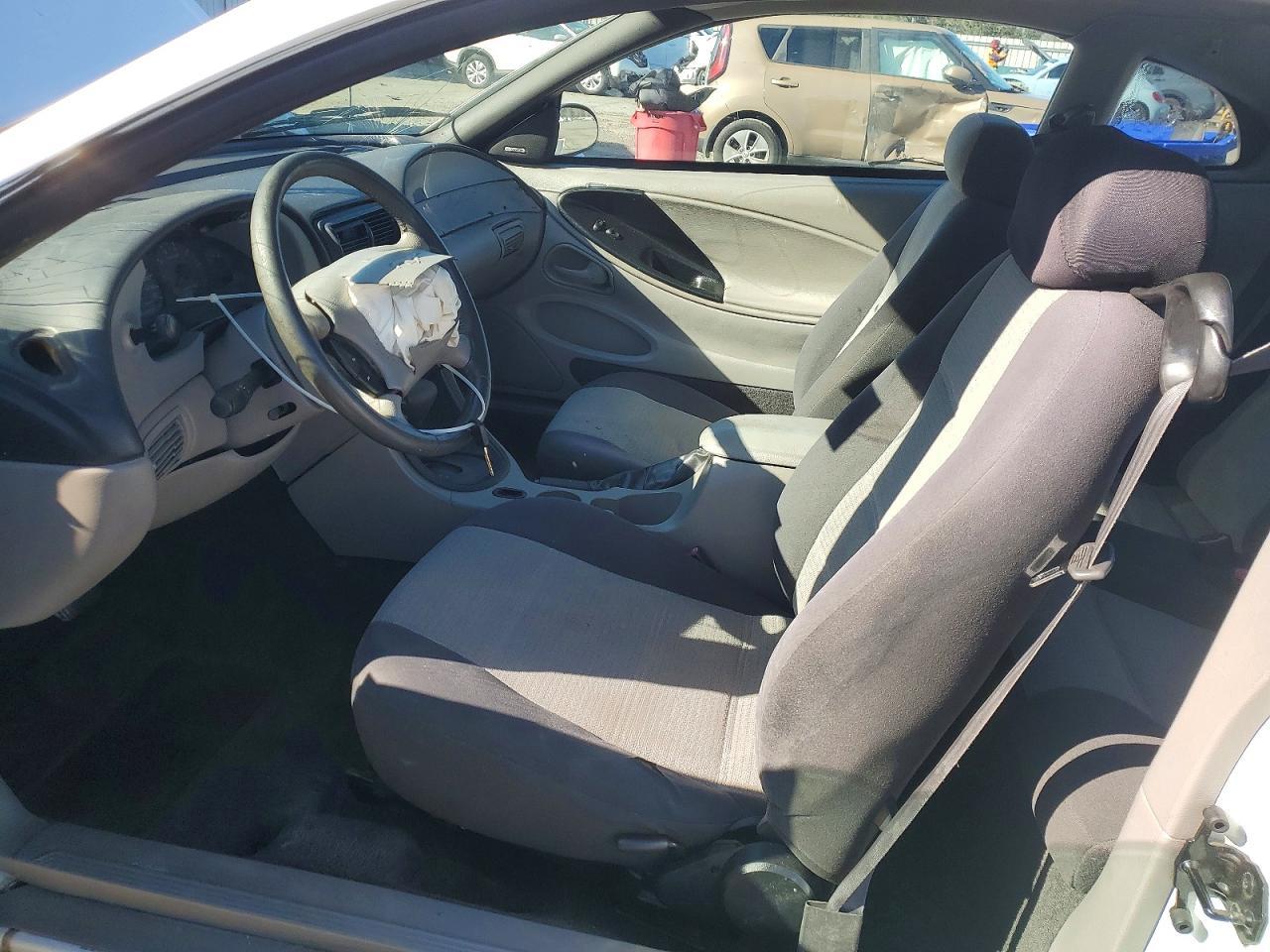 2001 Ford Mustang