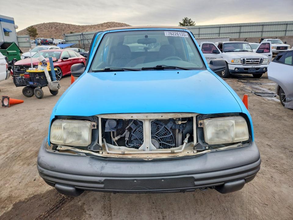 1999 Chevrolet Tracker