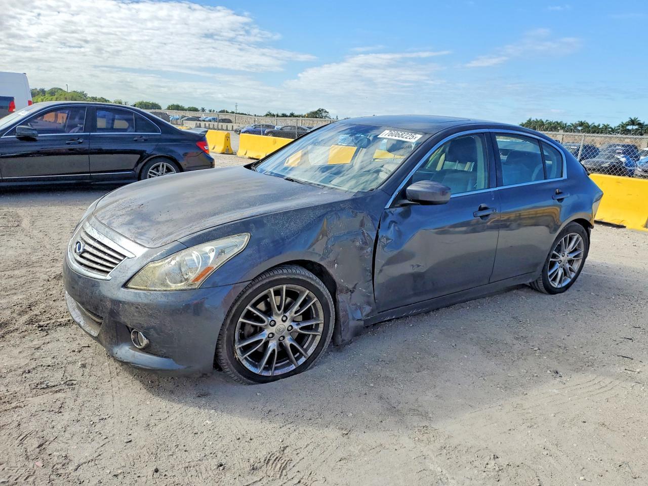 2011 Infiniti G37 Base
