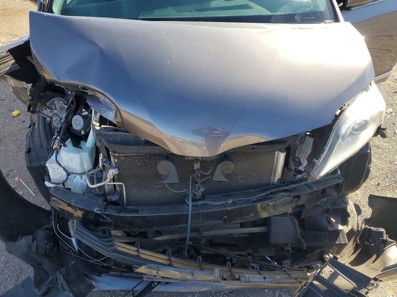 2020 Toyota Sienna xle