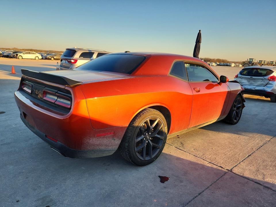2021 Dodge Challenger sxt