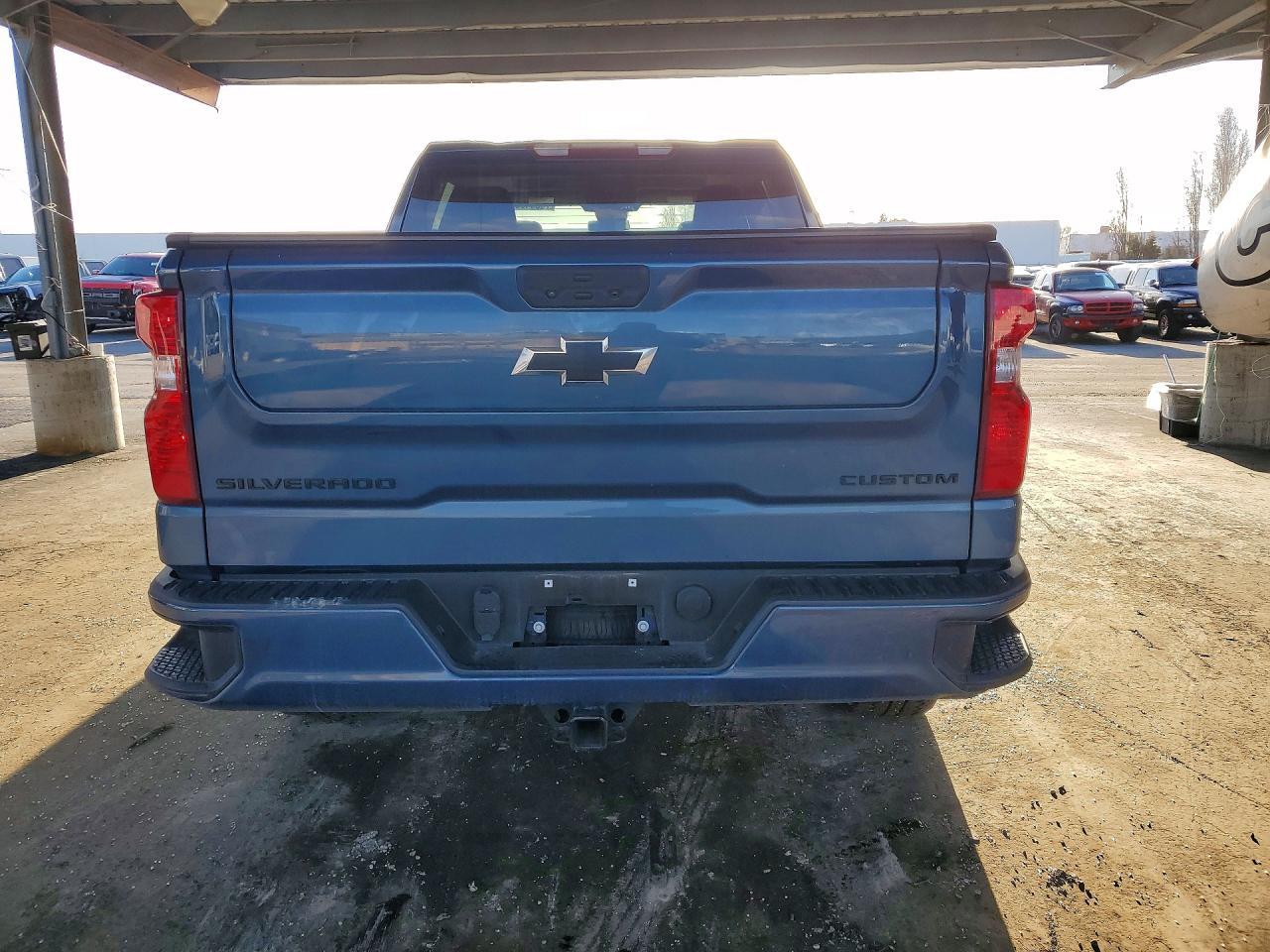2024 Chevrolet Silverado C1500 Custom