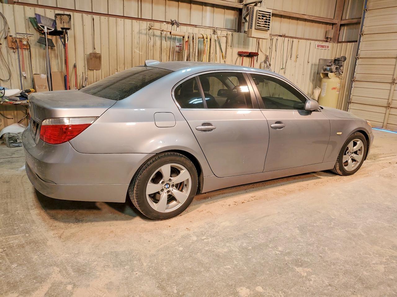 2006 BMW 530 i