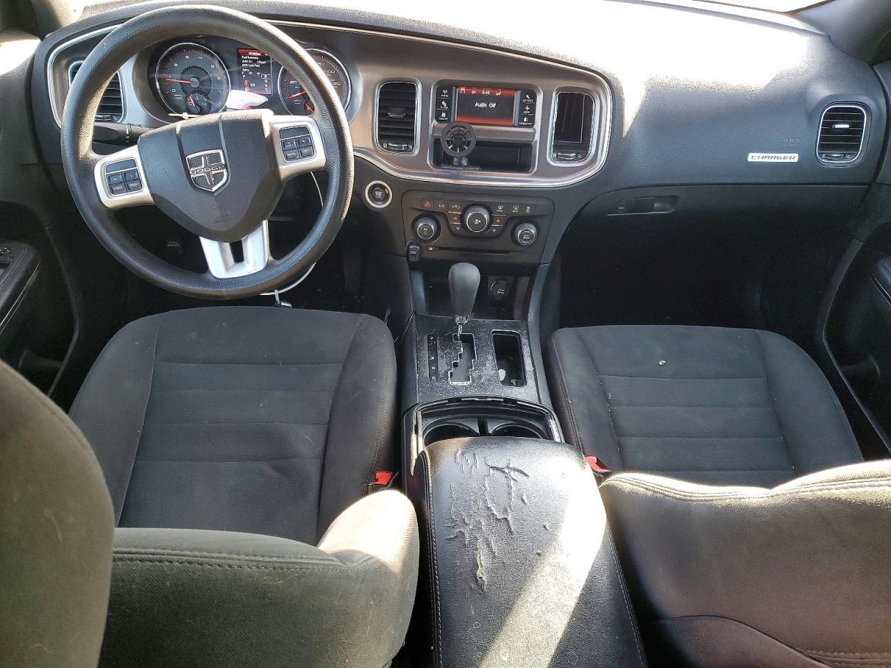 2013 Dodge Charger se