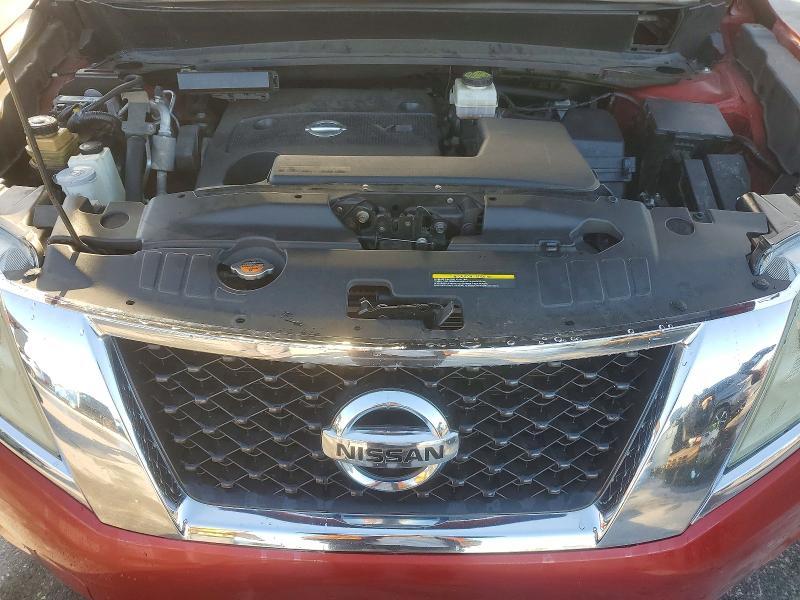 2015 Nissan Pathfinder s