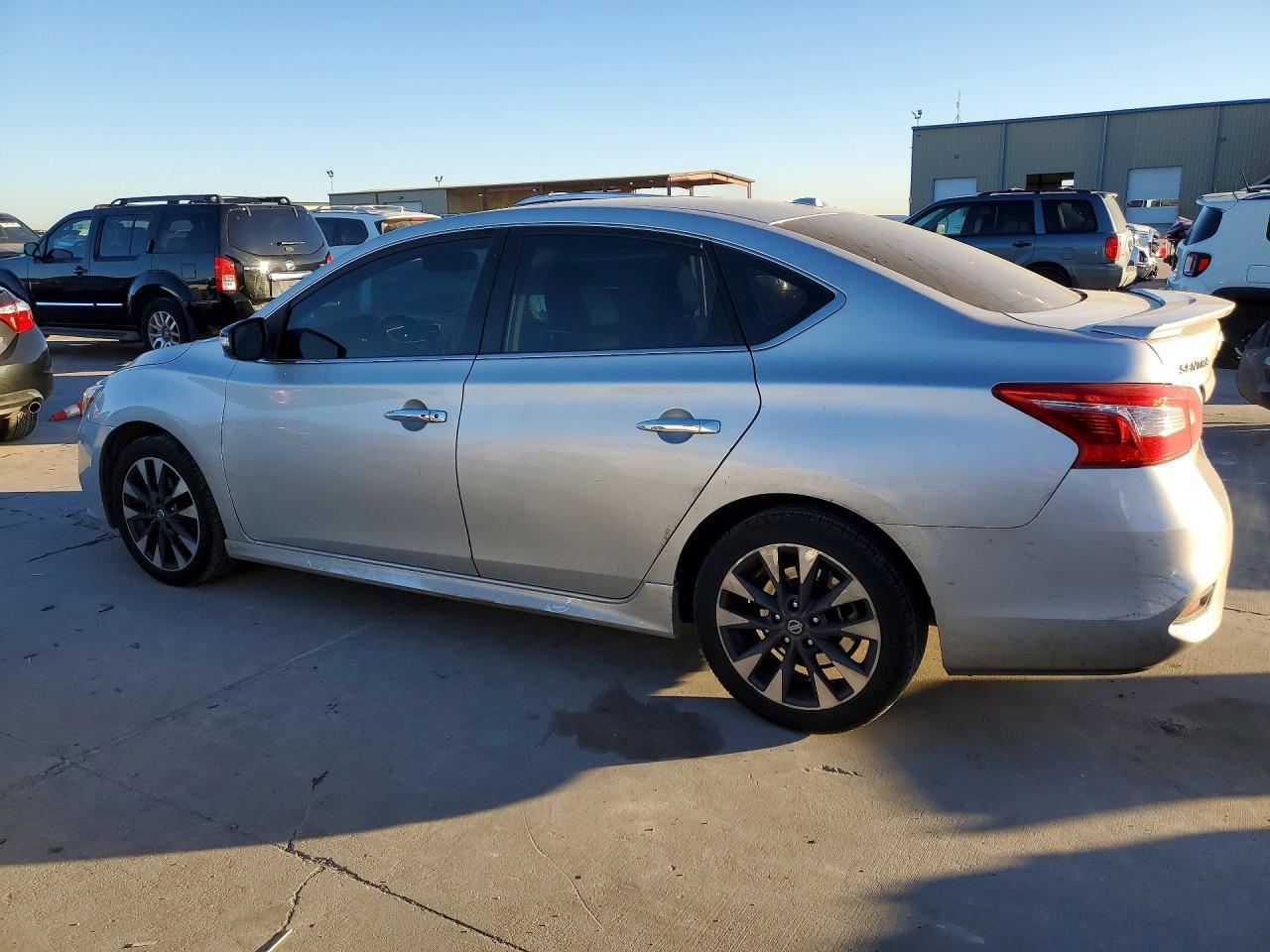 2018 Niss Sentra sr