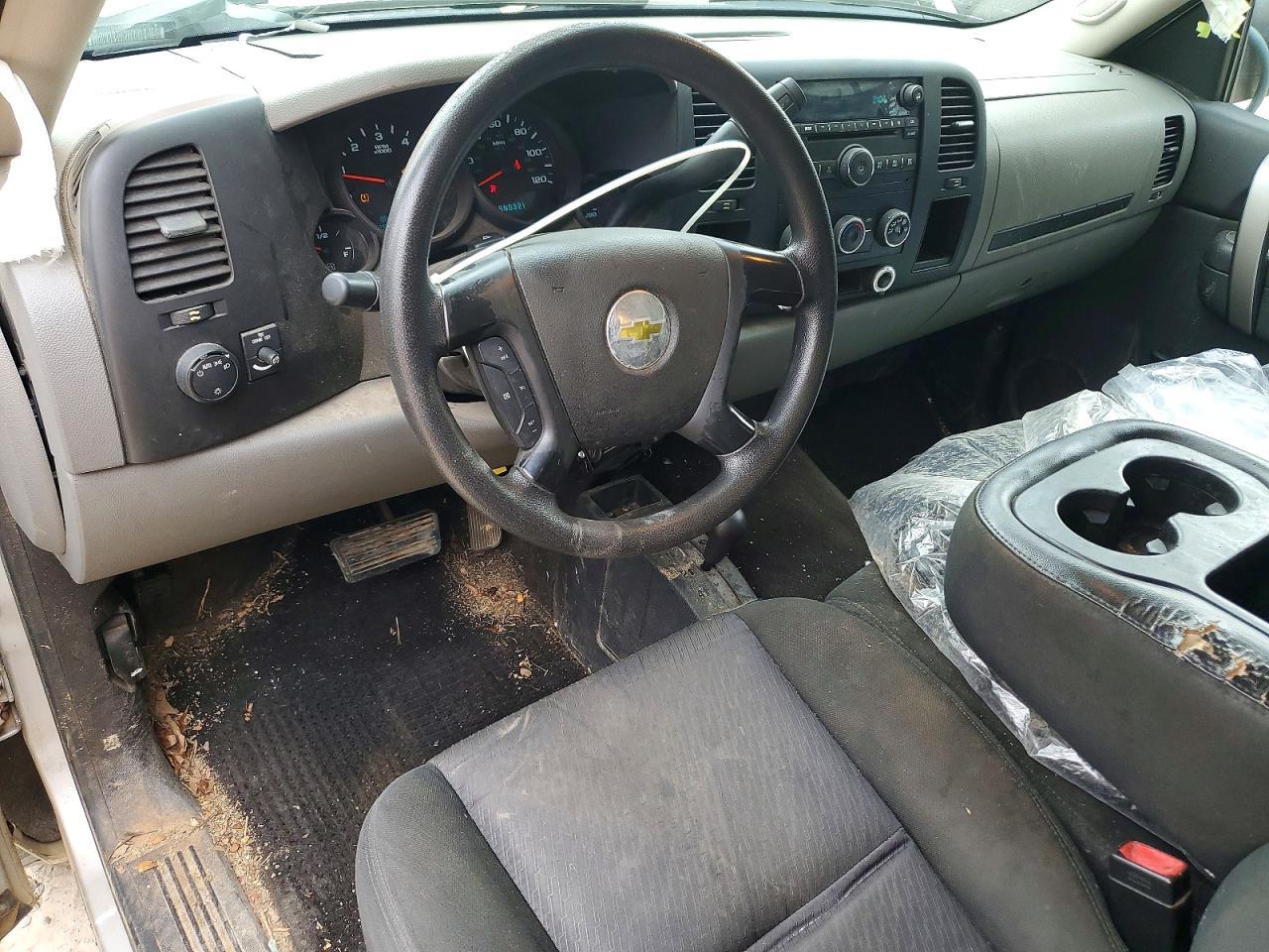 2011 Chevrolet Silverado K1500 LS