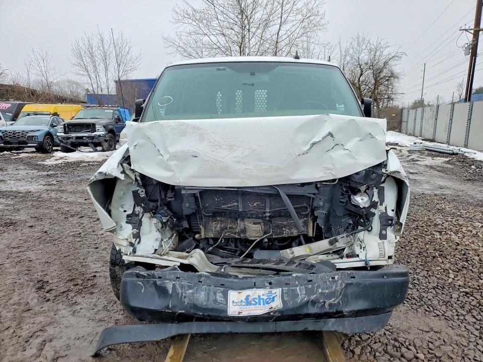 2019 Chevrolet Express 2500 Delivery Van