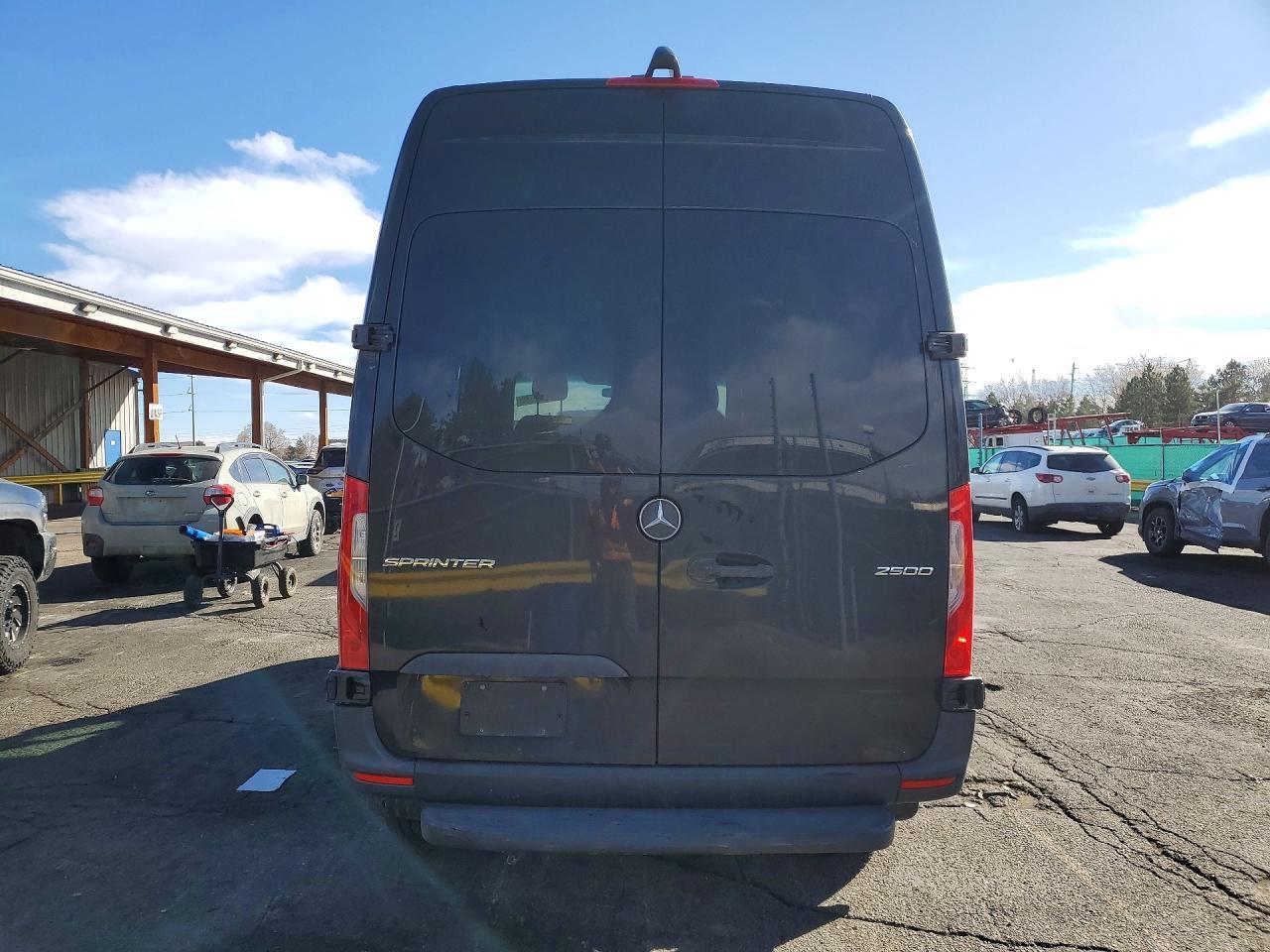 2021 Mercedes-Benz Sprinter 2500