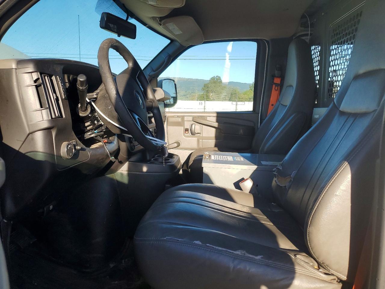 2013 Chev Rolet Express 2500 Utility / Service Van