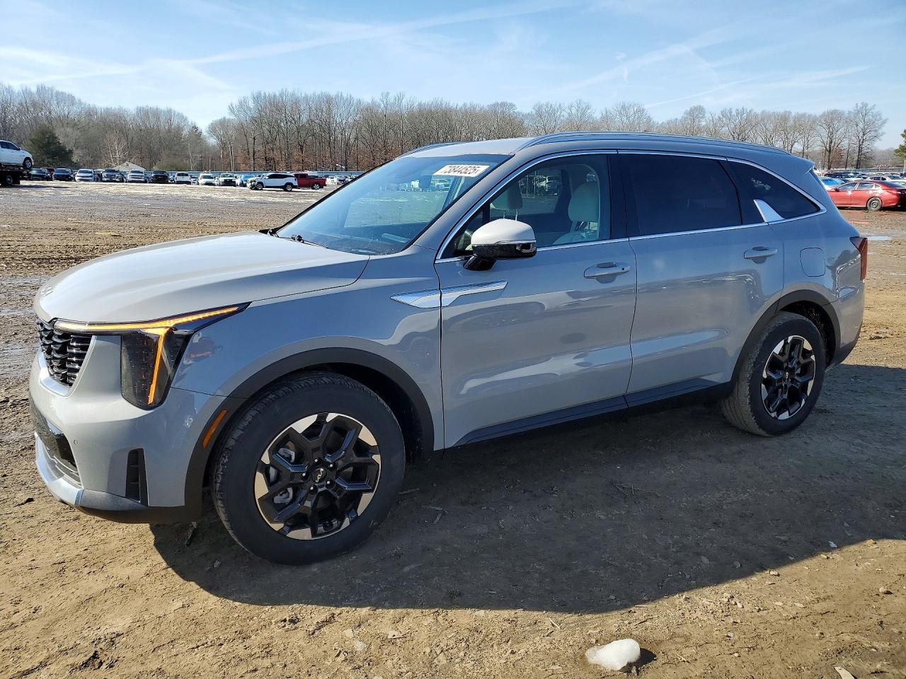 2025 KIA Sorento s