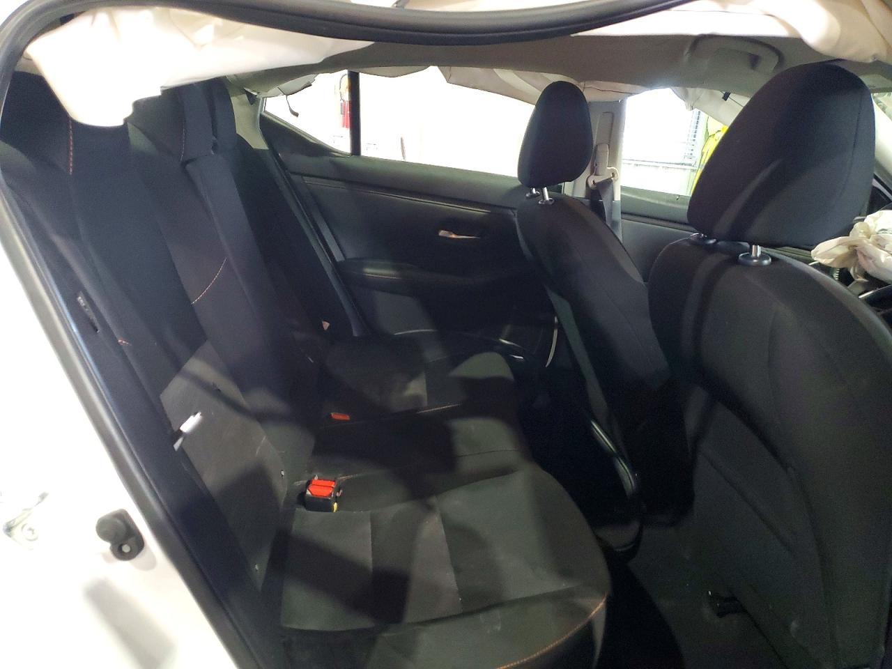 2022 Nissan Sentra sr