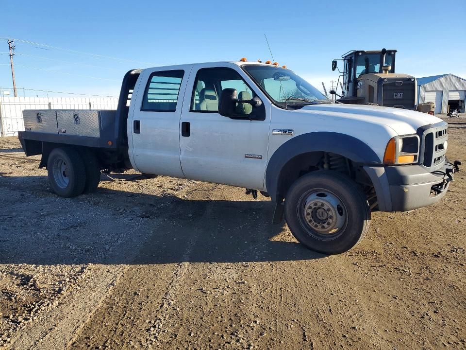 2006 Ford F450 Super Duty Flatbed Truck
