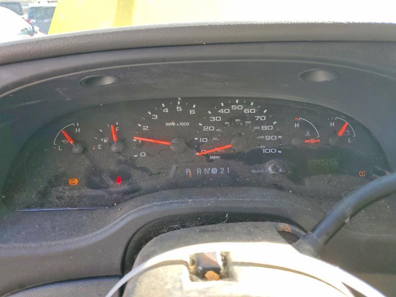 2008 Ford Econoline E250 van
