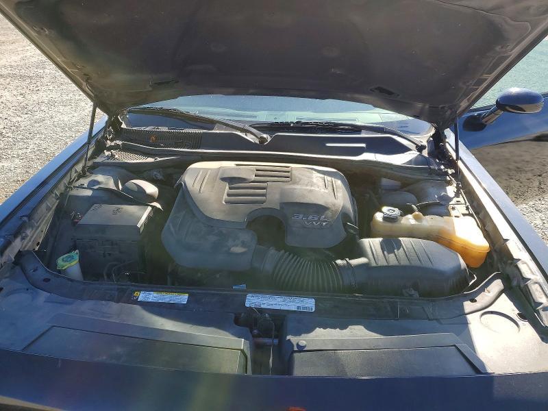 2012 Dodge Challenger sxt