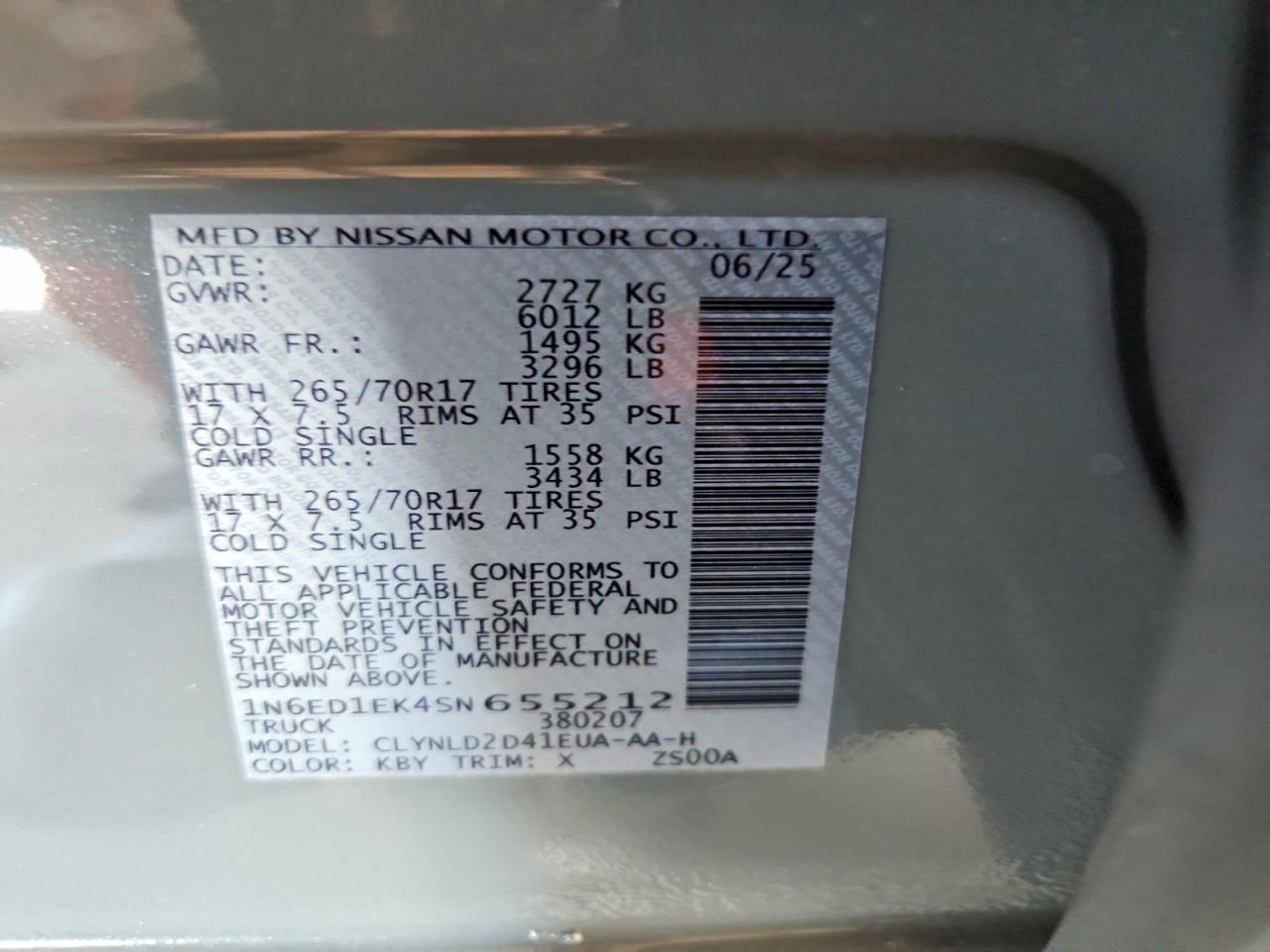 2025 Nissan Frontier s