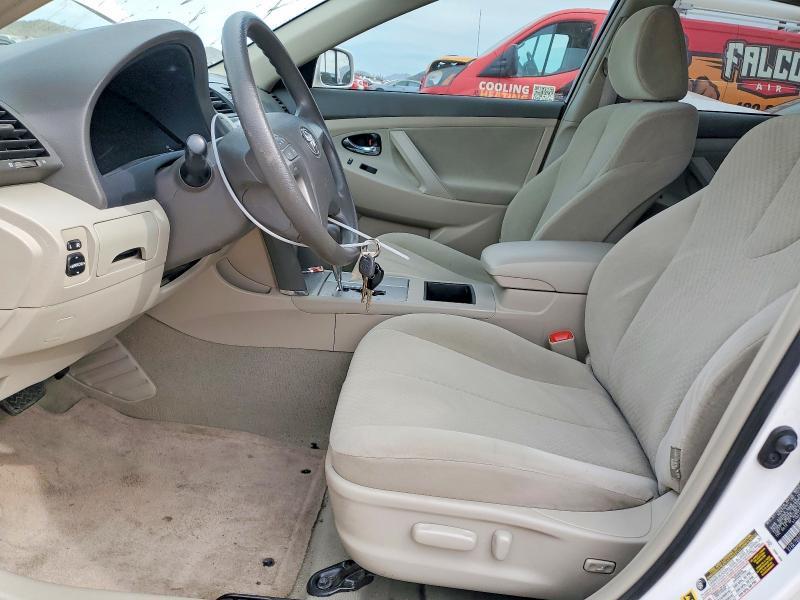 2009 Toyota Camry le