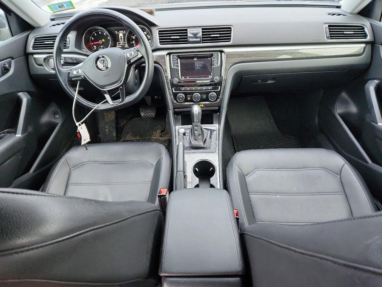 2018 Volkswagen Passat se
