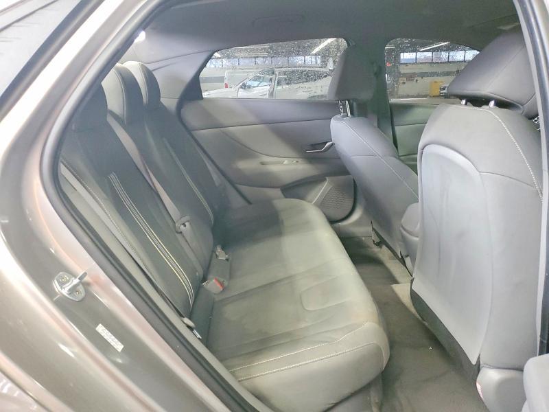 2023 Hyundai Elantra Blue