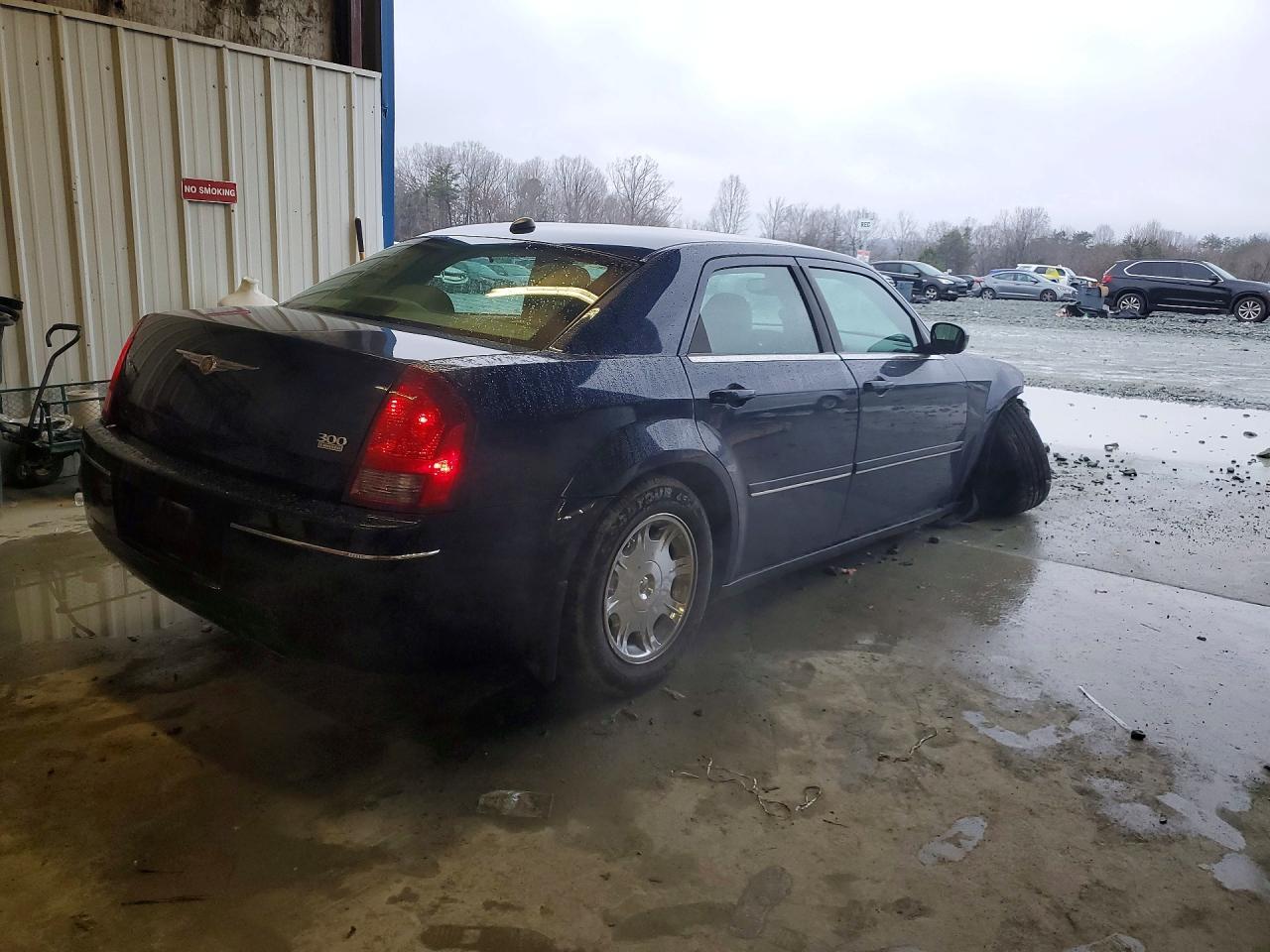 2005 Chry 300