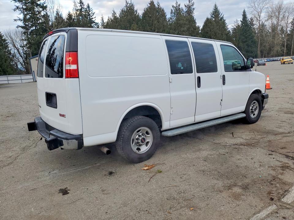 2017 GMC Savana 2500 Cargo Delivery Van