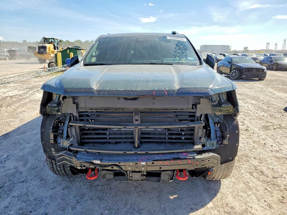 2025 GMC Yukon xl AT4