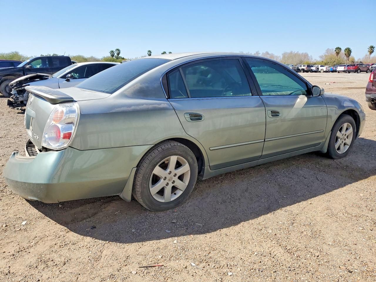 2003 Nissan Altima Base