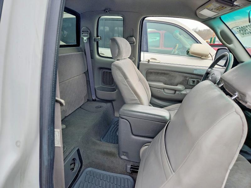 2002 Toyota Tacoma Xtracab