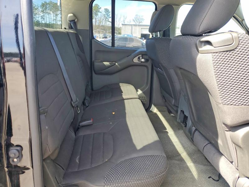 2012 Nissan Frontier s