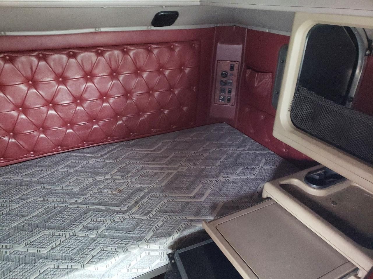 2001 International 9400 9400I