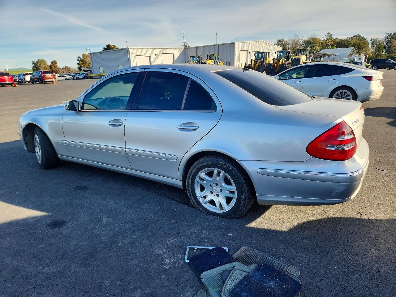 2003 Mercedes-Benz E 320