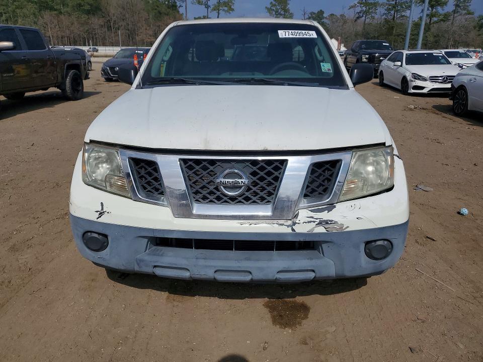 2015 Nissan Frontier S